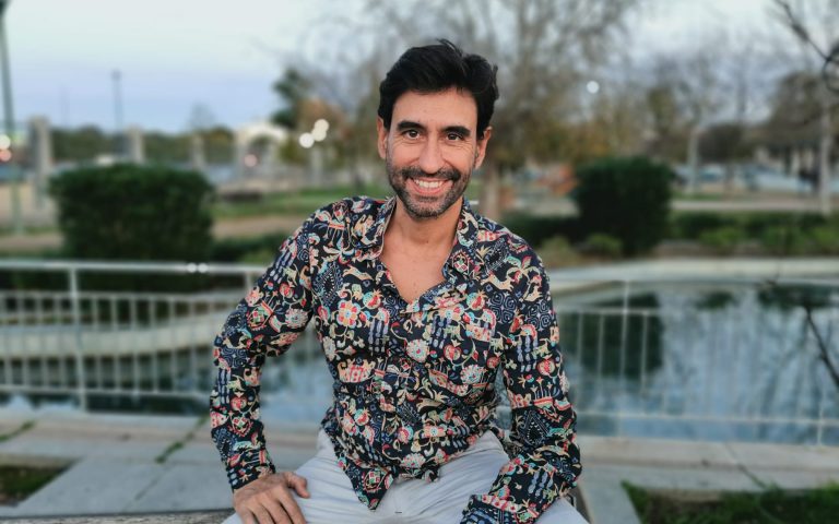 Contratar mago en Sevilla
